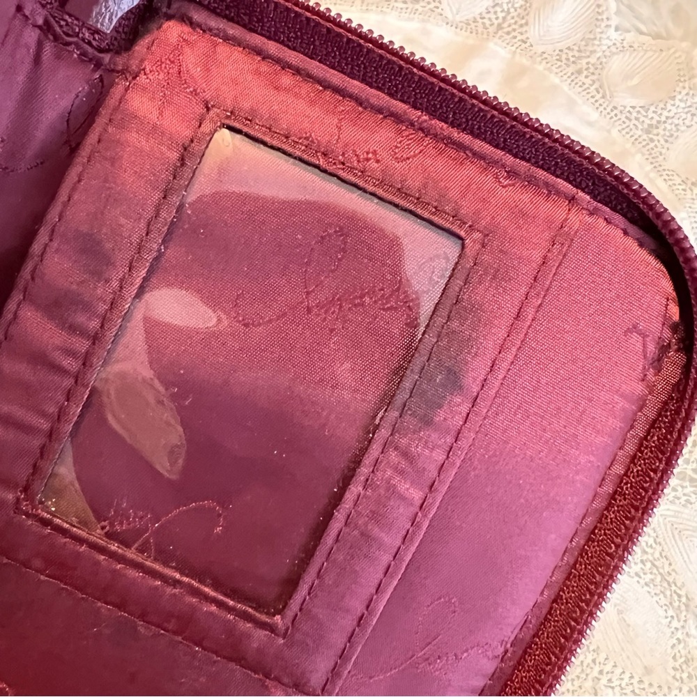 Vera Bradley Paisley Print Quilted Wallet Maroon Burgundy 8 x 5” Zip closure - Picture 8 of 9
